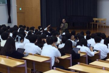 明学大の先生による高3生への講義「教養原論」を行いました＜第6回＞